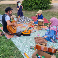 Sommer 2025 // Pop-Up Playground im Martin-Luther-King-Park // Musikimprovisation